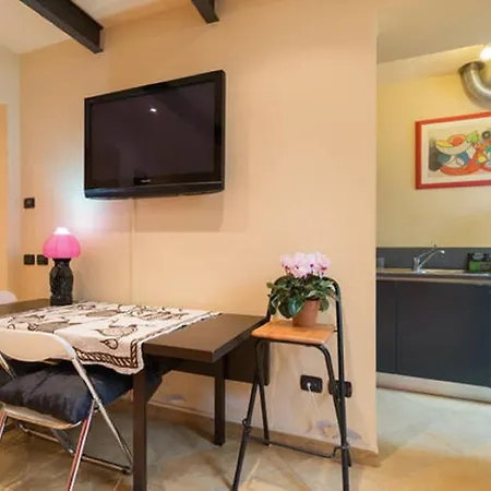 Nadia's Lovely - With Private Garden And Jacuzzi Florence