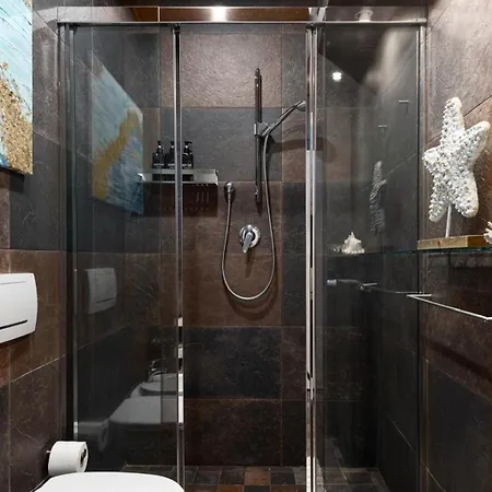 Nadia's Lovely - With Private Garden And Jacuzzi Appartement Florence