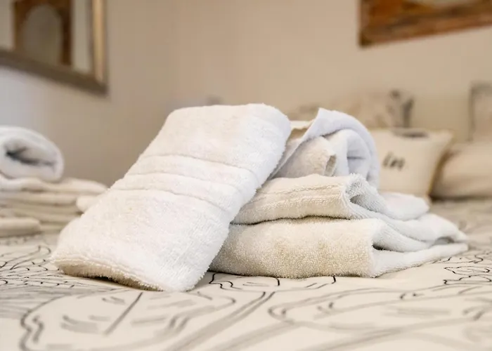 Nadia's Lovely - With Private Garden And Jacuzzi * Firenze