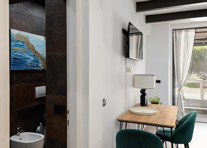 Nadia's Lovely - With Private Garden And Jacuzzi Firenze