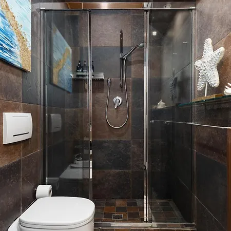 Nadia's Lovely - With Private Garden And Jacuzzi Apartment Florence
